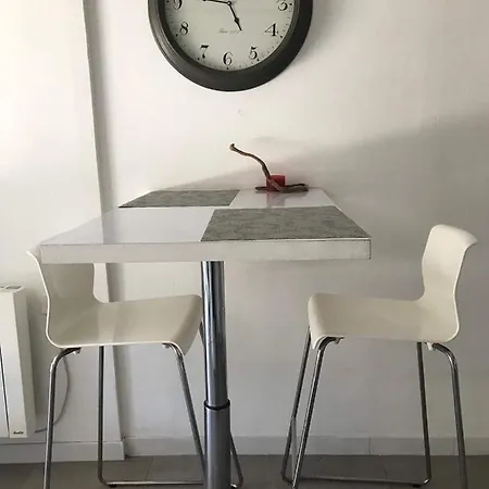 Studio Bas De Sur Les Hauteurs De